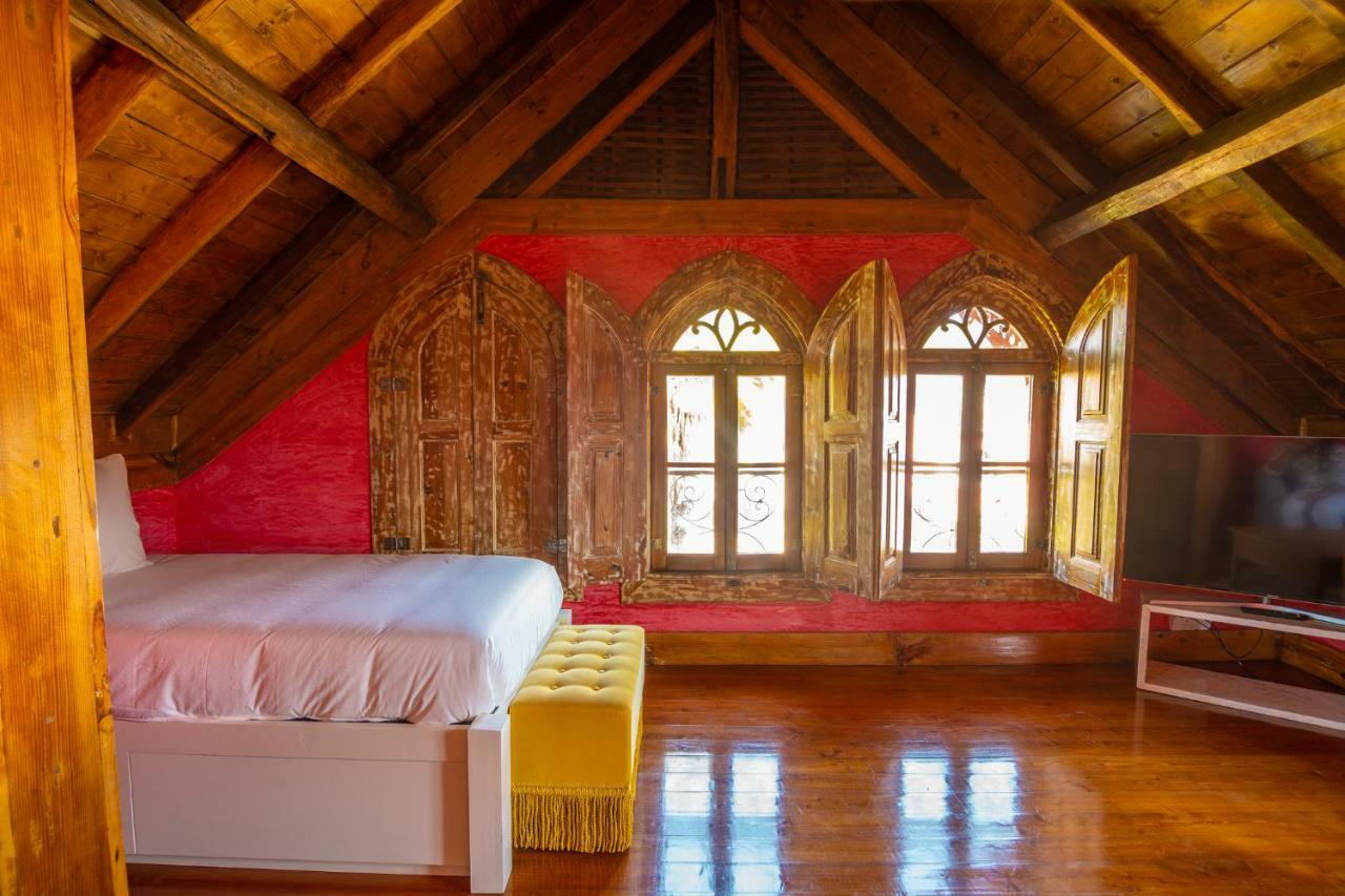 Casal Palace モンジン・デ・バスト エクステリア 写真